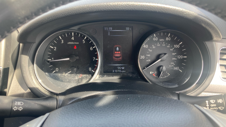 Nissan Pulsar 1.2 DiG-T N-Connecta 5dr Petrol Hatchback